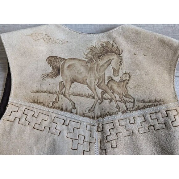 Alex Creaciones Handmade Leather Vest Western Equestrian w/Horses Sz 40 - Picture 7 of 9